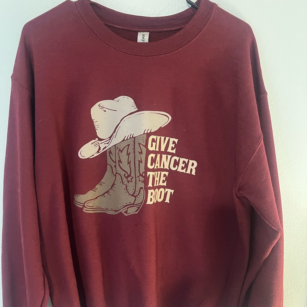 Gildan Burgundy Heavy Blend Kick Cancer Sweatshirt, size M